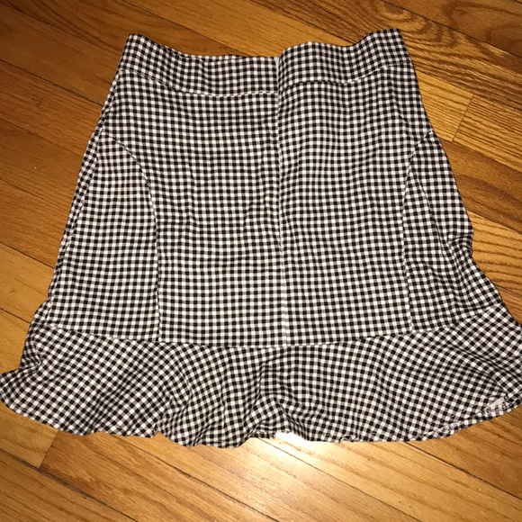 Checkered skirt - Picture 2 of 2